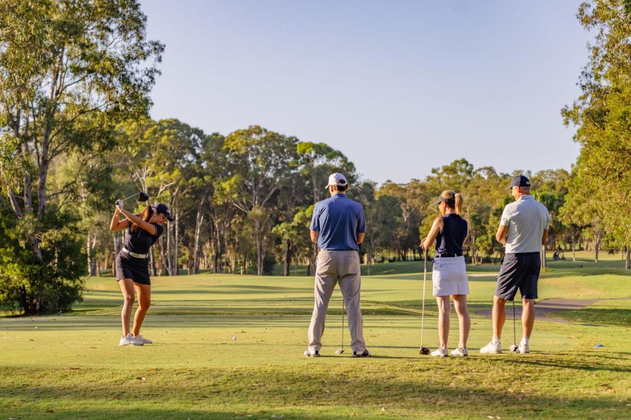 Noosa Springs Golf & Spa Resort Buitenkant foto