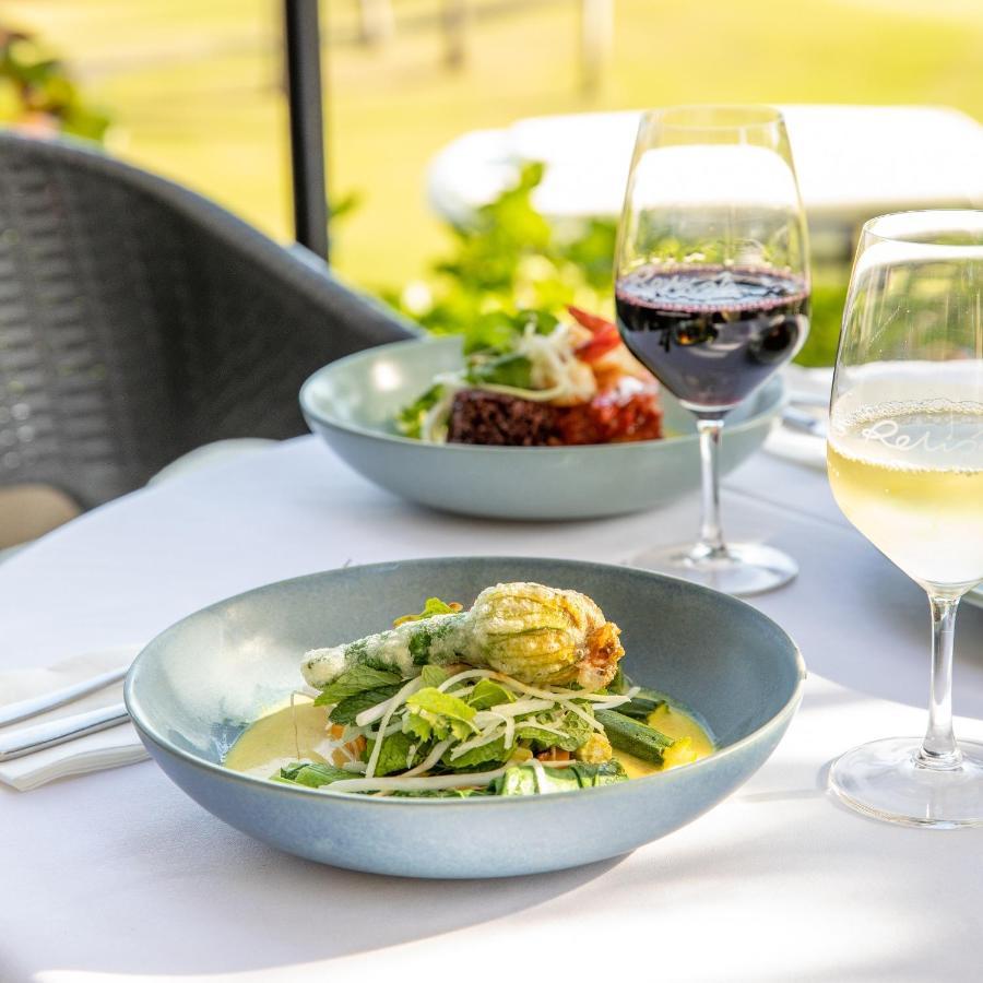 Noosa Springs Golf & Spa Resort Buitenkant foto
